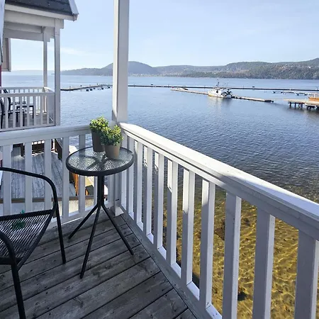 3 Bedroom Stunning In *
