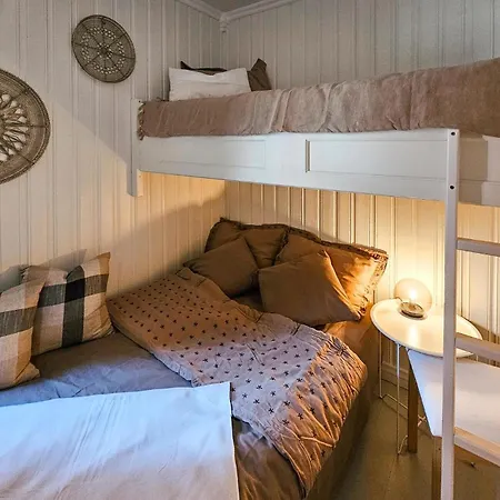 Holiday home 3 Bedroom Stunning In *