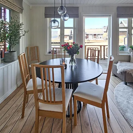 Holiday home 3 Bedroom Stunning In Holmsbu
