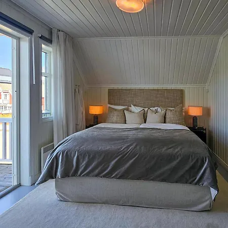 3 Bedroom Stunning In Holiday home *