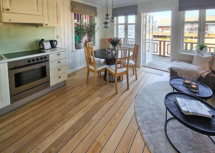 3 Bedroom Stunning In Nyaraló Holmsbu