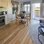 3 Bedroom Stunning In Casa vacanze Holmsbu